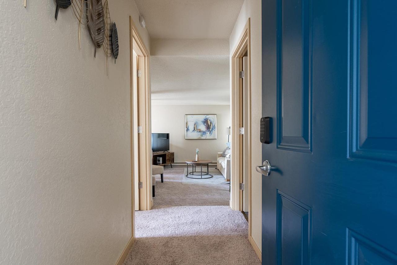 Beautiful And Cozy One Bedroom Apartment -Wifi, Bbq, Patio, Dog Park, Close To Greenlake And Northgate Сиатъл Екстериор снимка